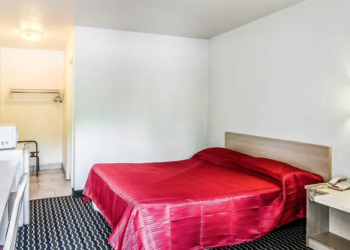 Inn Rodeway Salem Route 52 3*