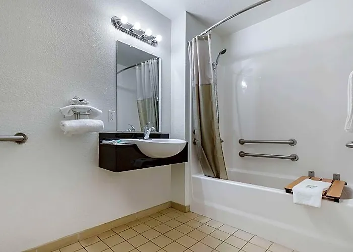Inn Rodeway Salem Route 52 3*