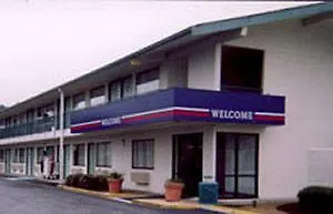Rodeway Salem Route 52 Inn